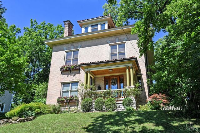 3321 Morrison Avenue, Cincinnati, OH 45220