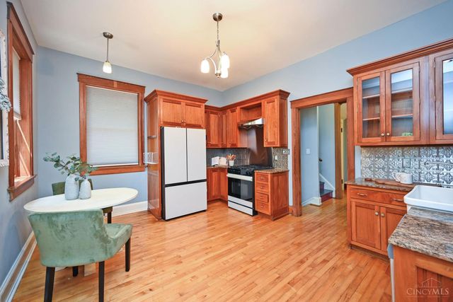 3321 Morrison Avenue, Cincinnati, OH 45220