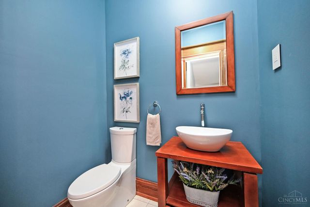 3321 Morrison Avenue, Cincinnati, OH 45220