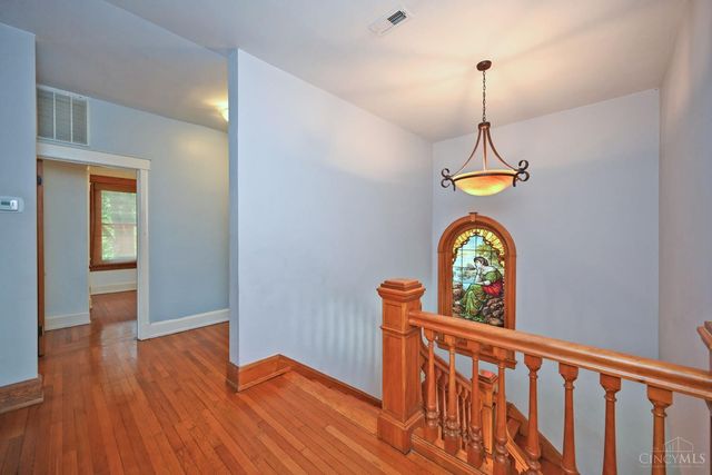 3321 Morrison Avenue, Cincinnati, OH 45220