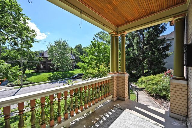 3321 Morrison Avenue, Cincinnati, OH 45220
