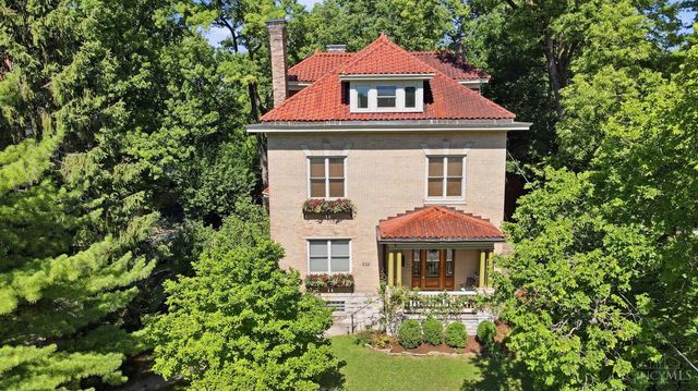 3321 Morrison Avenue, Cincinnati, OH 45220