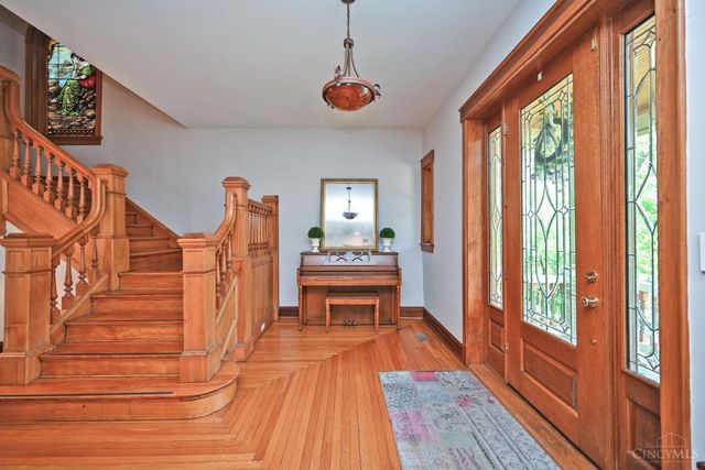 3321 Morrison Avenue, Cincinnati, OH 45220