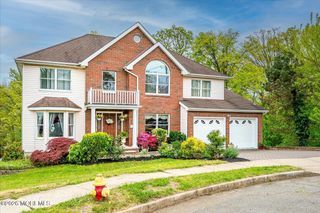 15 Alexander Court, South River, NJ 08882