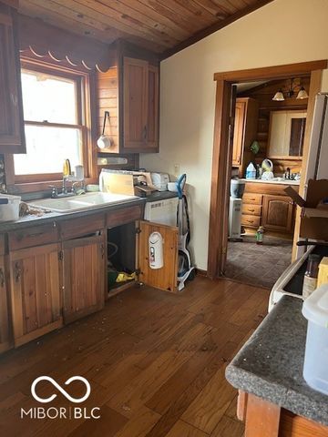 1161 Hornettown Road, Morgantown, IN 46160