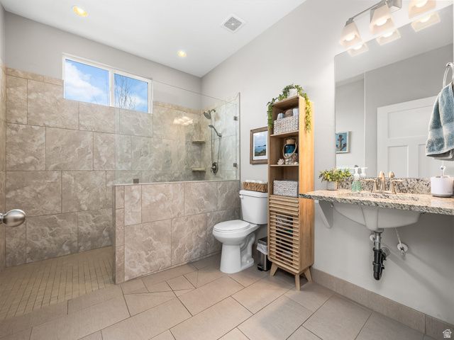 83 N SUNSET DR, Vineyard, UT 84059