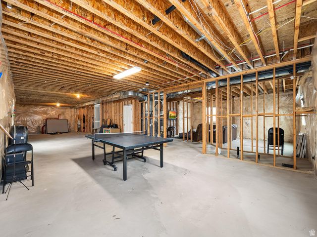 83 N SUNSET DR, Vineyard, UT 84059