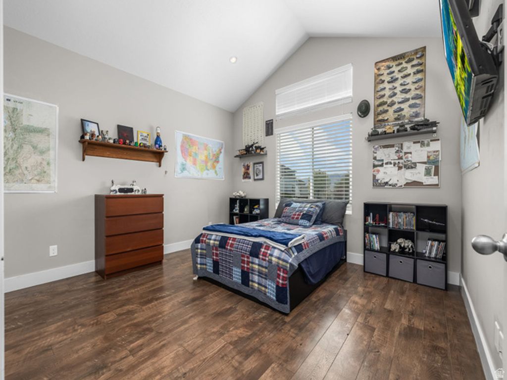 Image 17 of property listing at 83 N SUNSET DR, Vineyard, UT 84059