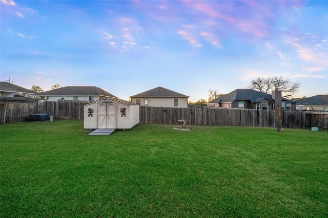 12619 Hackberry Drive, Willis, TX 77318