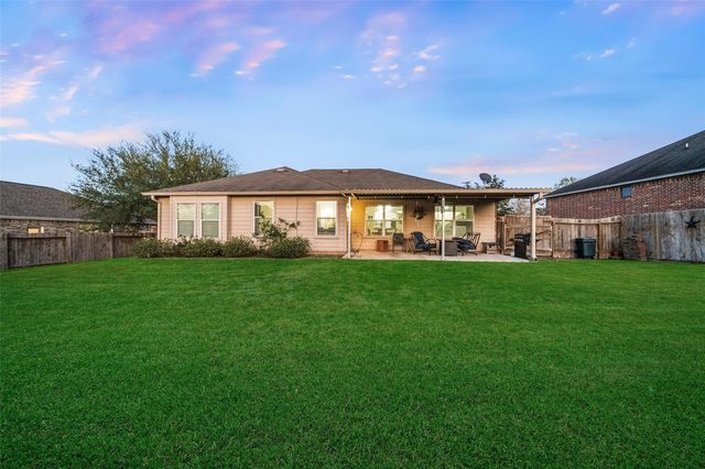12619 Hackberry Drive, Willis, TX 77318