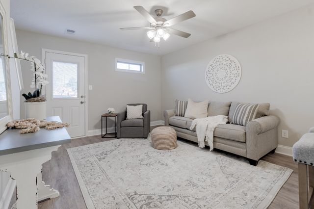 1000 Henry Place Blvd Unit 807, Clarksville, TN 37042