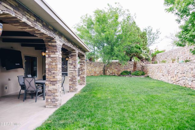 1460 Pioneer Ridge Drive, El Paso, TX 79912