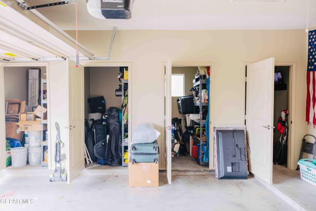 1460 Pioneer Ridge Drive, El Paso, TX 79912