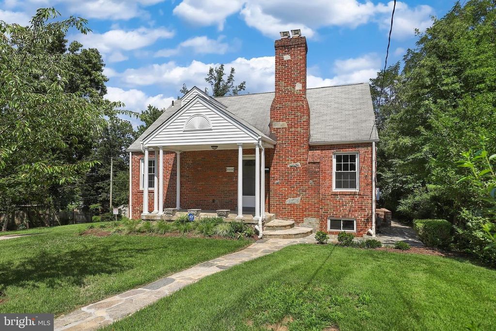 3203 BELLEVIEW AVE, Landover, MD 20785