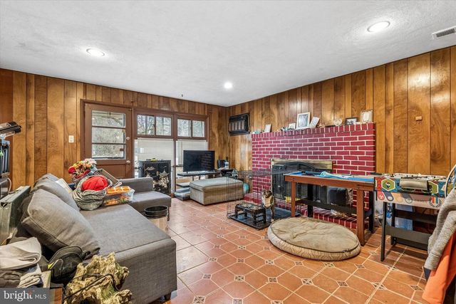 140 CHURCH RD, Elkins Park, PA 19027