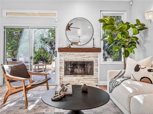 7313 S Earldom Avenue, Playa Del Rey (los Angeles), CA 90293