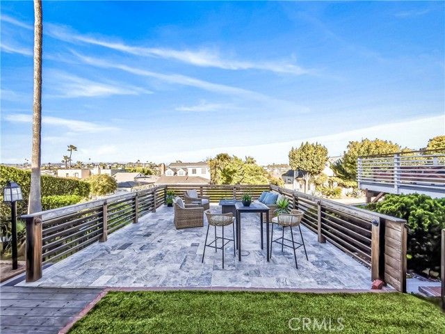 7313 S Earldom Avenue, Playa Del Rey (los Angeles), CA 90293