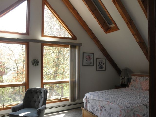 236 Cumberland Ave, North Attleboro, MA 02760