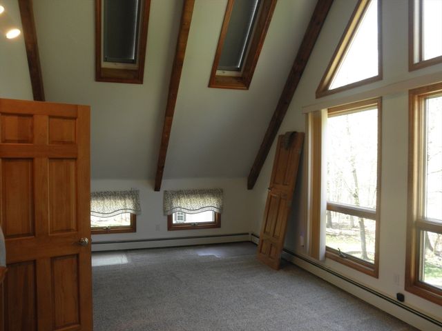 236 Cumberland Ave, North Attleboro, MA 02760