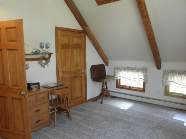 236 Cumberland Ave, North Attleboro, MA 02760