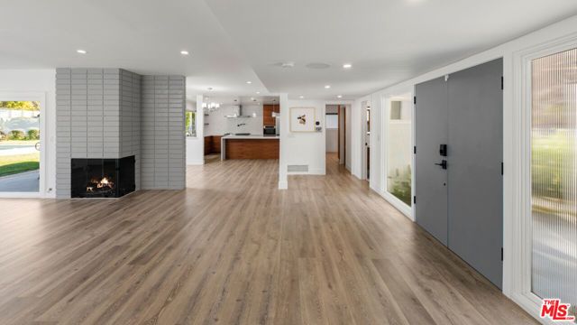 6228 Sale Avenue, Woodland Hills (los Angeles), CA 91367