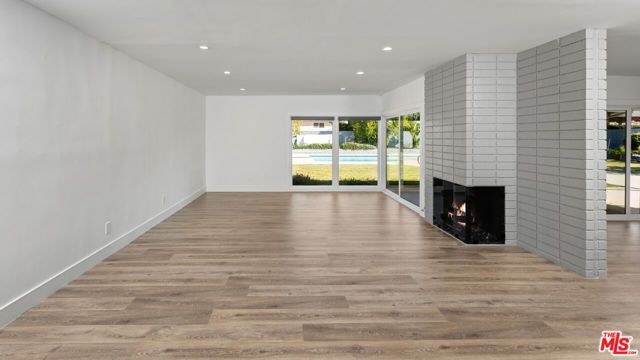 6228 Sale Avenue, Woodland Hills (los Angeles), CA 91367