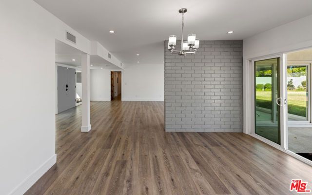 6228 Sale Avenue, Woodland Hills (los Angeles), CA 91367