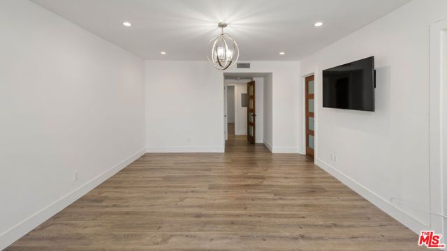 6228 Sale Avenue, Woodland Hills (los Angeles), CA 91367