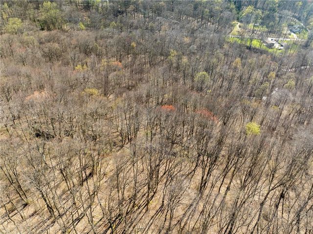 221 Malvina Ln, Unity Twp, PA 15650