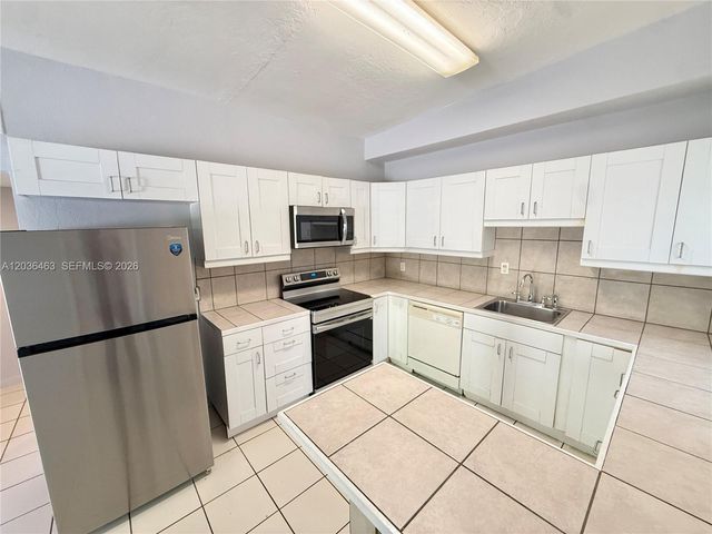 2503 NW 5th Ave 1, Wilton Manors, FL 33311