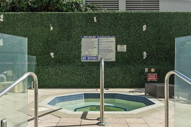 9455 Collins Ave 409, Surfside, FL 33154