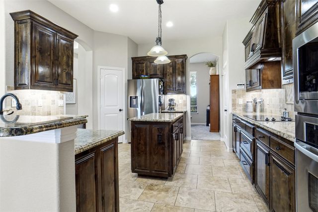 14216 Lucille Drive, Newark, TX 76071