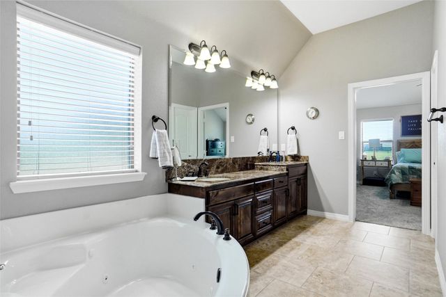 14216 Lucille Drive, Newark, TX 76071