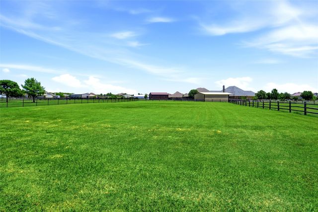 14216 Lucille Drive, Newark, TX 76071