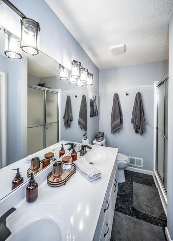 10060 208th Street W, Lakeville, MN 55044