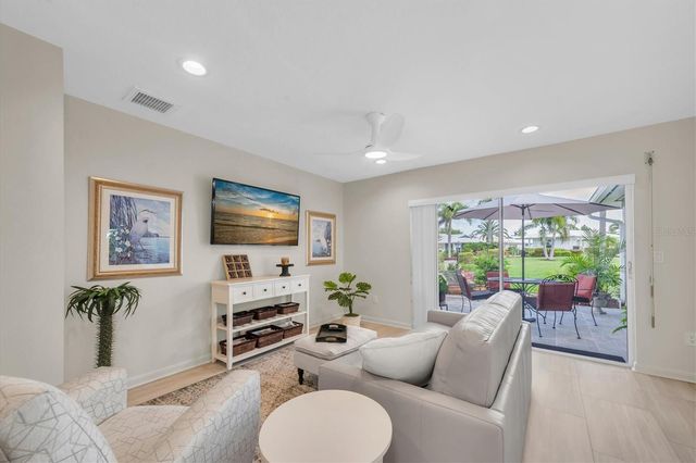 7410 9TH AVENUE W 7410, Bradenton, FL 34209