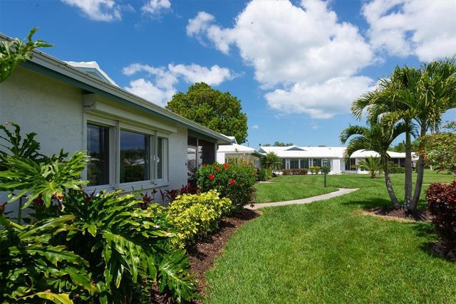 7410 9TH AVENUE W 7410, Bradenton, FL 34209