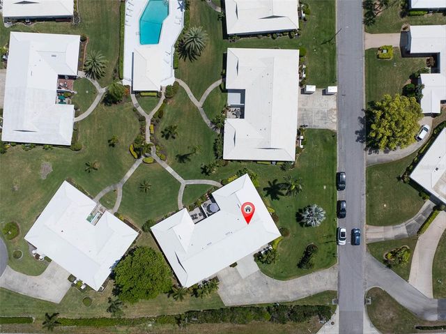 7410 9TH AVENUE W 7410, Bradenton, FL 34209