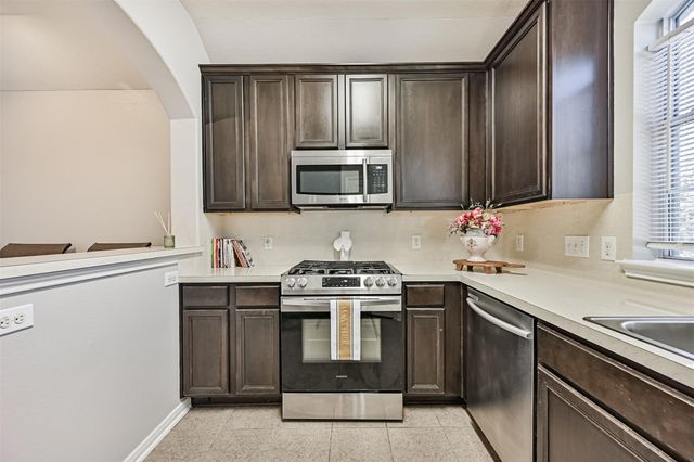 1726 Village Townhome Drive, Pasadena, TX 77504