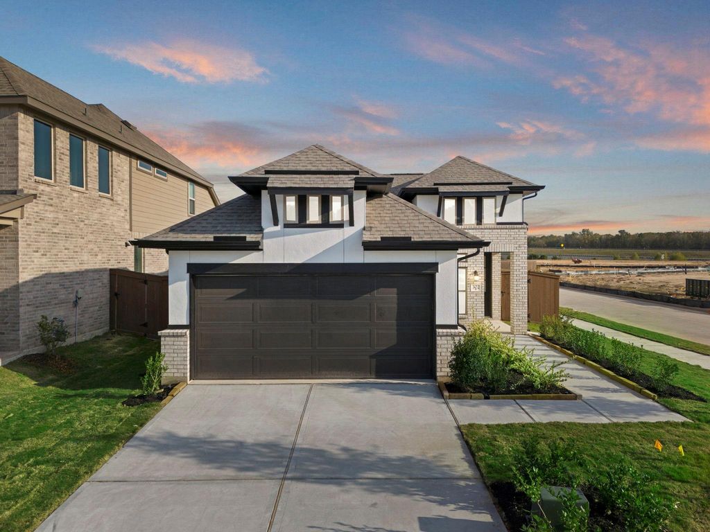 302 Violet Crown Lane, New Caney, TX 77357