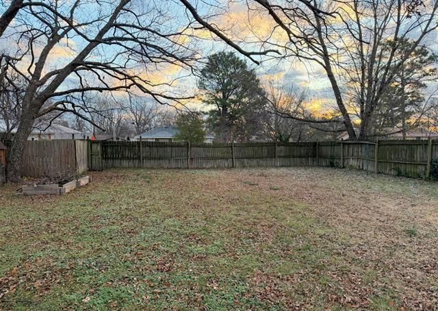 113 N Mill Street, Grove, OK 74344