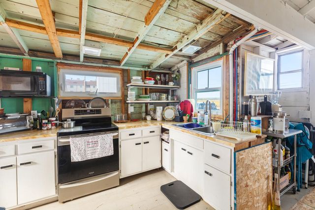 7 Anchor Court, Hampton, NH 03842
