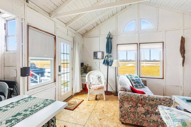 7 Anchor Court, Hampton, NH 03842