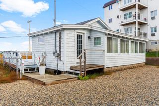 7 Anchor Court, Hampton, NH 03842