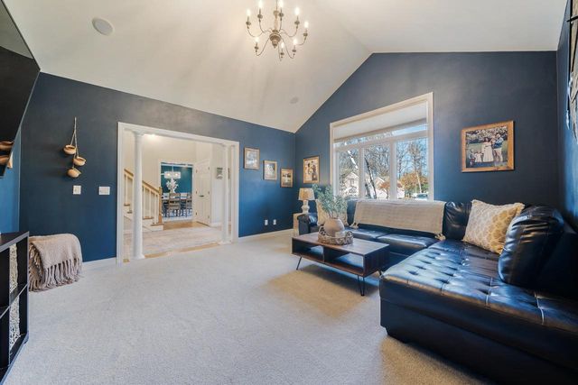 2416 WOODLAND TERRACE, Neenah, WI 54956