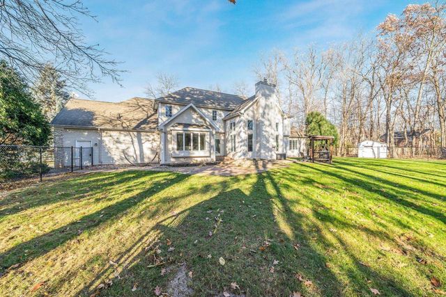 2416 WOODLAND TERRACE, Neenah, WI 54956