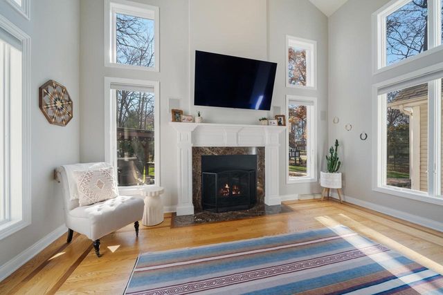 2416 WOODLAND TERRACE, Neenah, WI 54956