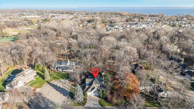 2416 WOODLAND TERRACE, Neenah, WI 54956