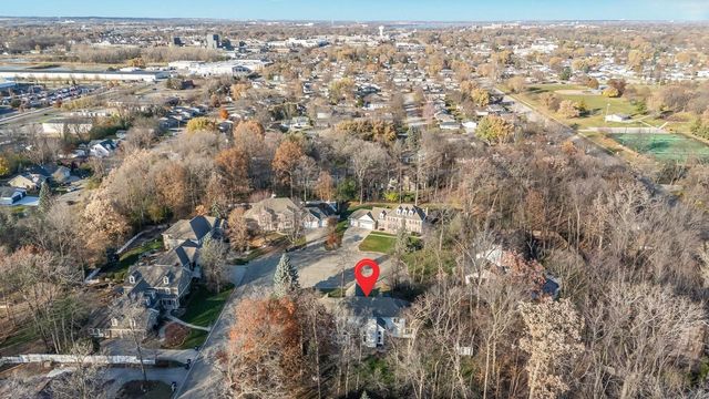 2416 WOODLAND TERRACE, Neenah, WI 54956