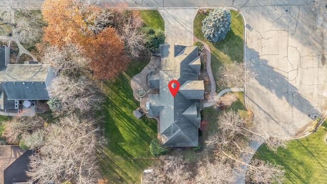2416 WOODLAND TERRACE, Neenah, WI 54956